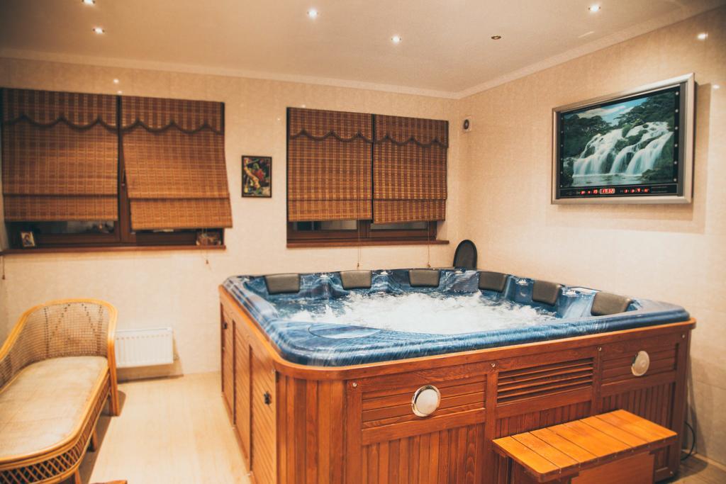 אודסה Guest House Montreal מראה חיצוני תמונה