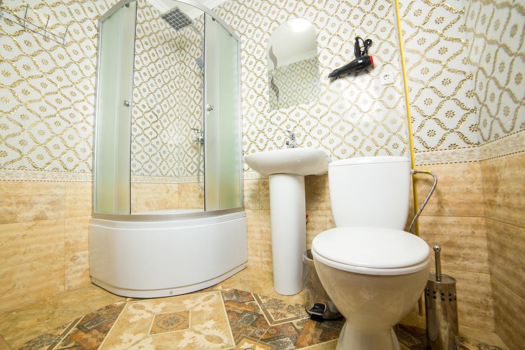 אודסה Guest House Montreal מראה חיצוני תמונה