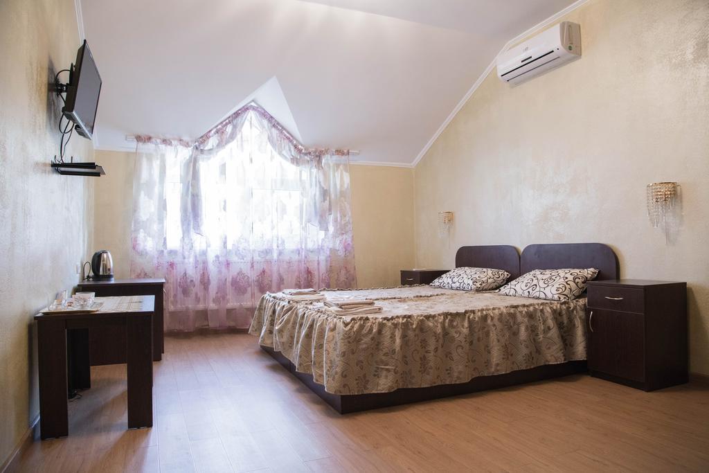 אודסה Guest House Montreal מראה חיצוני תמונה